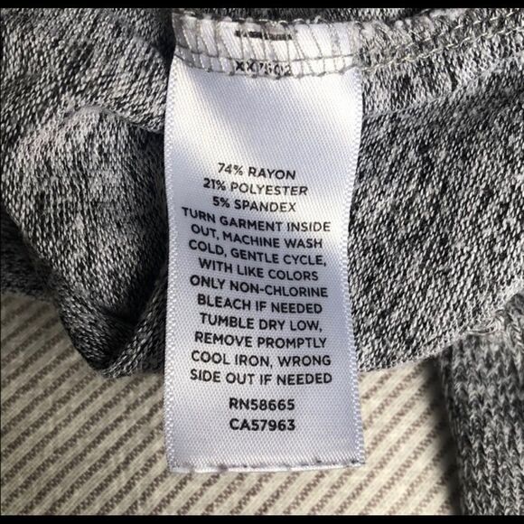 Make + Model Hoodie Sweater Sz L - Picture 4 of 5